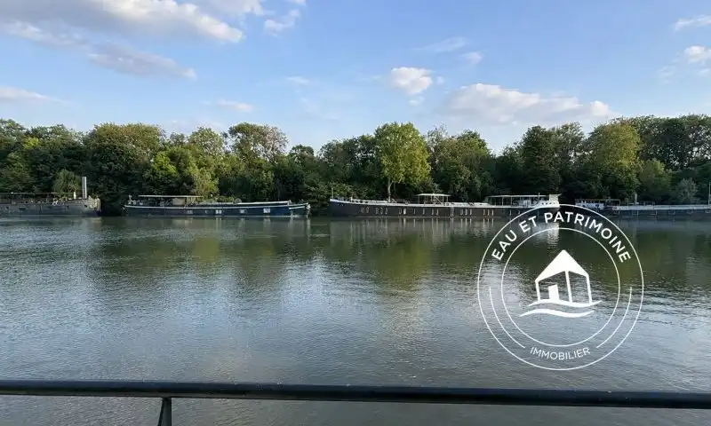 Péniche à vendre à Puteaux - Nature aux portes de Paris