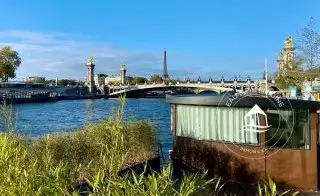 Péniche à vendre Paris 8 – Vue Tour Eiffel et Rénovation Exceptionnelle