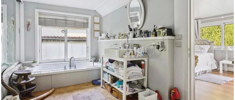 Maison sur l'eau à vendre à Neuilly sur Seine