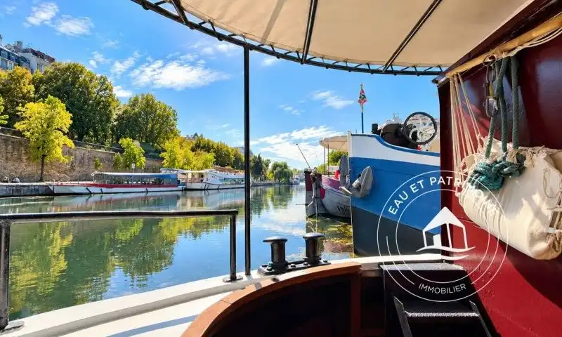 Péniche à vendre Paris 4 - Rénovée et Jolies vues sur l'eau