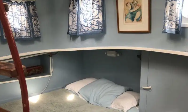 Charmante péniche d'habitation à vendre à Paris 8ème – 60 m² – 540 000 €