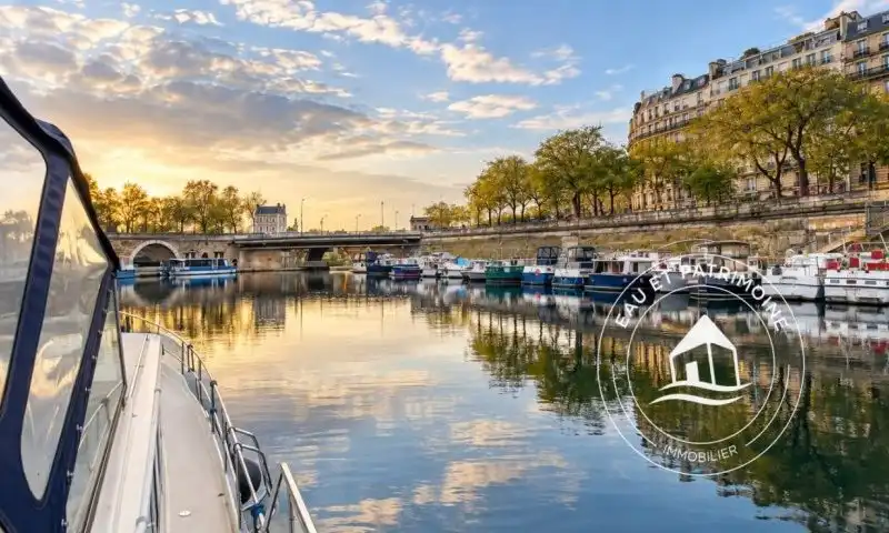 Vedette à vendre Paris 12 – Entretenue et Spacieuse