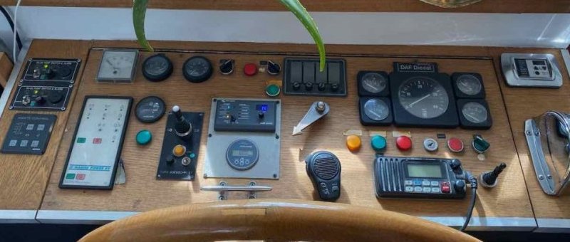 Exceptionnelle péniche d'habitation à vendre à Paris