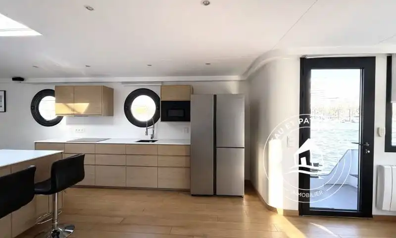 Péniche à vendre Clichy - Asnières – Luxueuse et Moderne