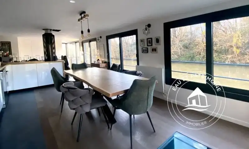 Péniche à vendre Issy Les Moulineaux – Espace et Nature