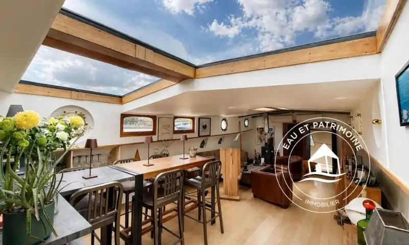 Péniche à vendre Paris 6 – Vue Splendide Louvres et Île de la Cité