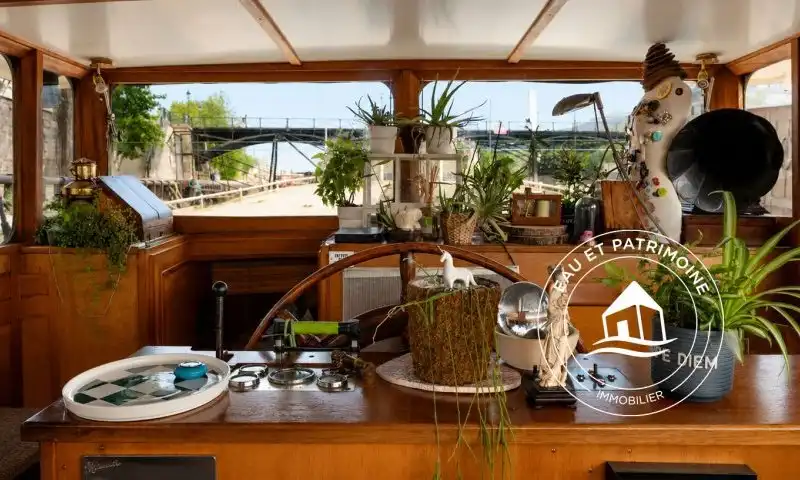 Péniche à vendre Paris 6 – 110 m² bien Agencés et Terrasses