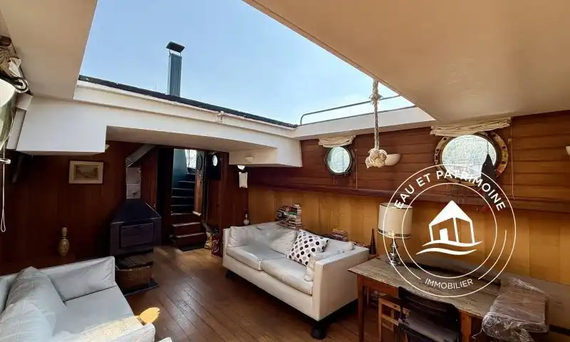 Péniche à vendre Paris 1 – Toit ouvrant et Vue Tour Eiffel
