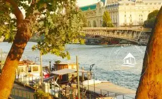 Péniche à vendre Paris 1 – Vues Tour Eiffel et Musée d'Orsay