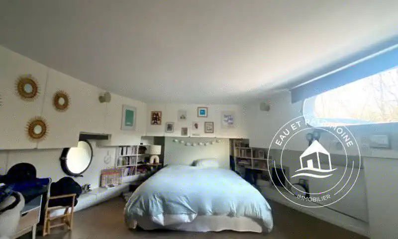 Péniche à vendre Issy Les Moulineaux – Espace et Nature