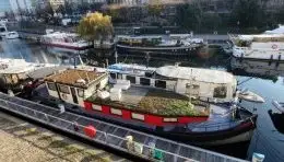 Vivre sur une péniche à Paris : Arsenal vs Berges de Seine