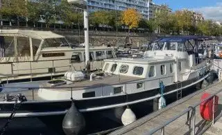 Très belle vedette d'habitation à vendre à Paris – 60 m² – 349 000 €