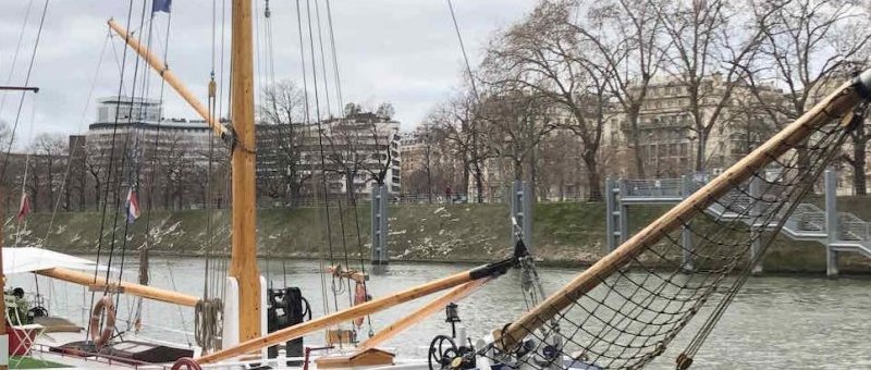 Magnifique bateau d'habitation et de collection à vendre Paris