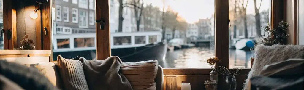 Eau et Patrimoine | immobilier vente de péniches.