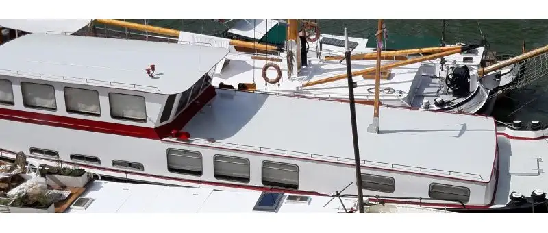 Péniche à vendre Paris XVème en parfait état – 85m² – 700 000 €