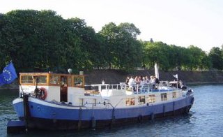 Péniche d'habitation navigante Paris à vendre
