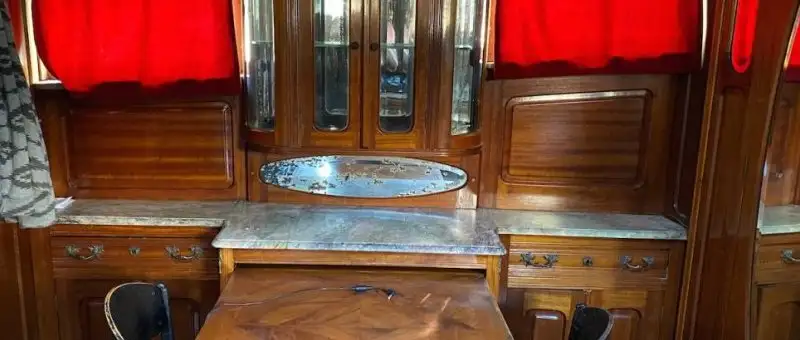 Magnifique péniche 38 m à vendre au centre de Paris