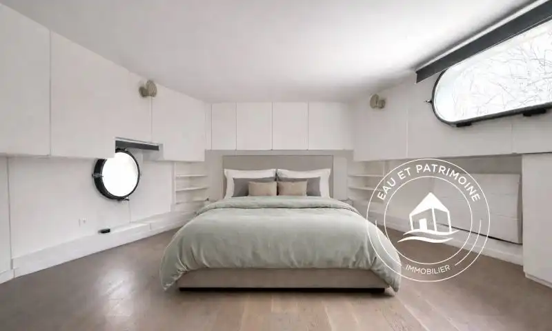 Péniche à vendre Issy Les Moulineaux – Espace et Nature