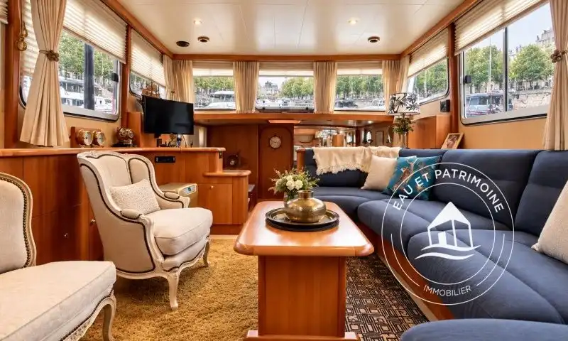 Vedette à vendre Paris 12 – Entretenue et Spacieuse