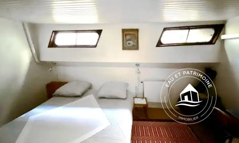 Péniche à vendre Paris 8 – Vues et Terrasses exceptionnelles