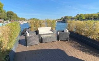 Péniche haut de gamme à vendre Paris VIII