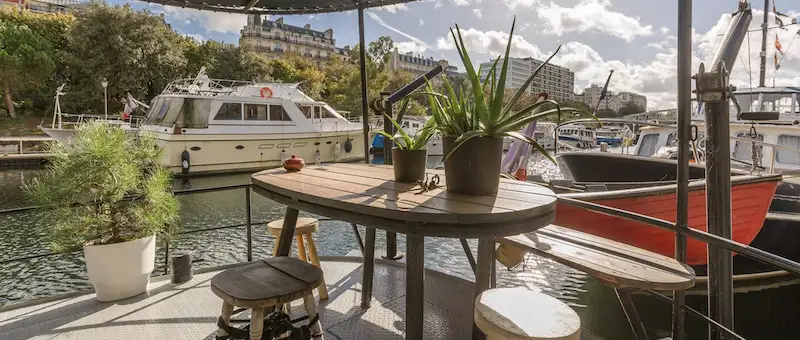 Superbe péniche d'habitation à vendre à Paris – 85 m² – 390 000 €