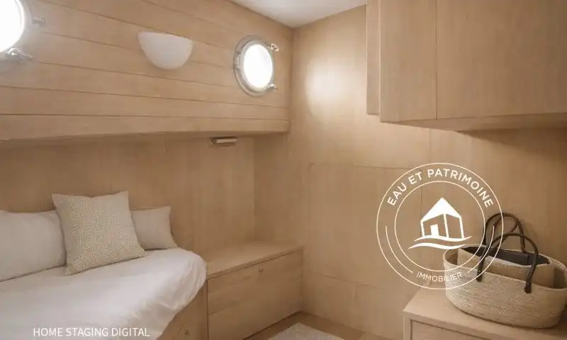 Péniche à vendre Paris 1 – Toit ouvrant et Vue Tour Eiffel