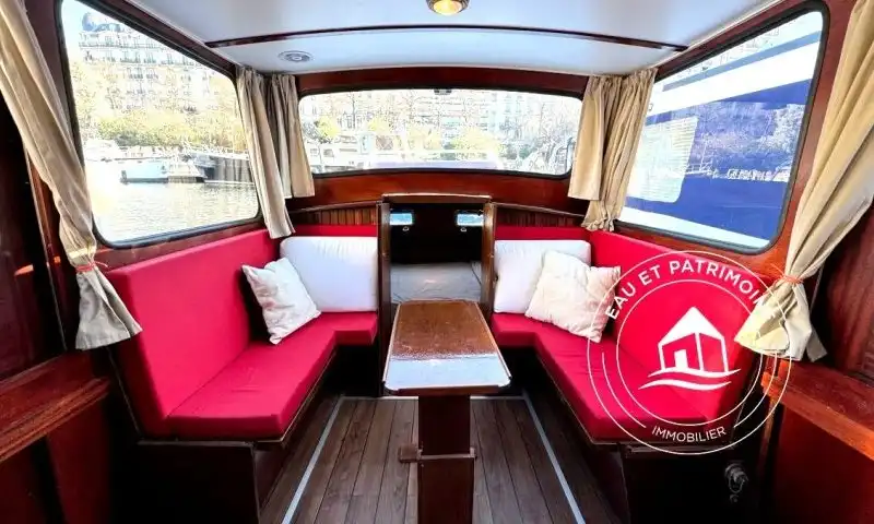 Bateau à vendre Paris 4 – Naviguant et Rénové