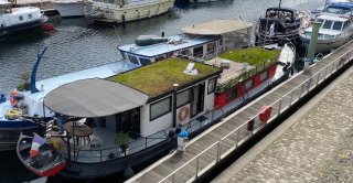 Superbe péniche d'habitation à vendre à Paris – 85 m² – 390 000 €