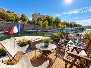 Péniche à vendre Paris 4 - Rénovée et Jolies vues sur l'eau