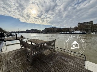 Péniche à vendre Paris 1 – Toit ouvrant et Vue Tour Eiffel